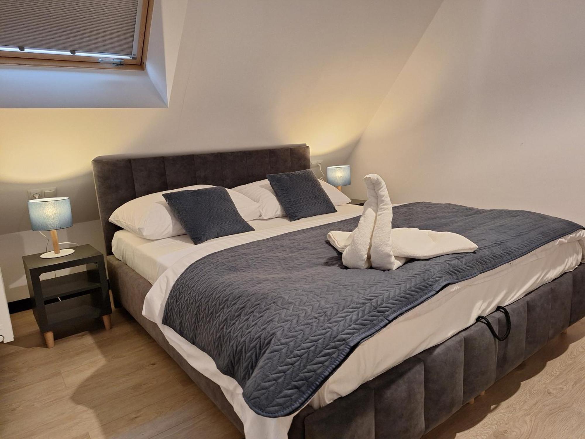 Apartment App *